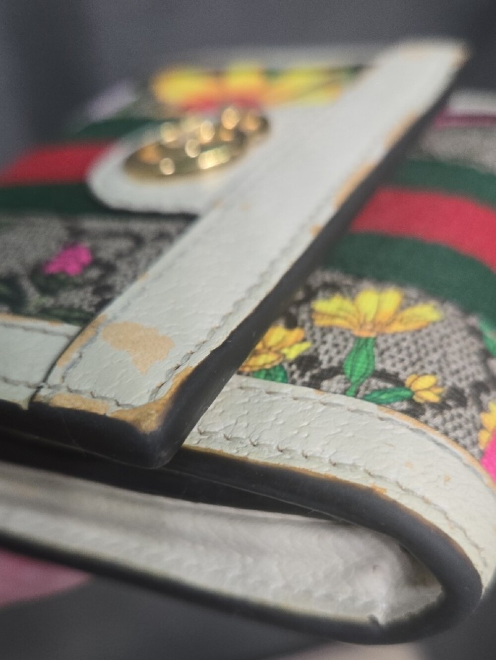 Gucci Floral Canvas Mini Wallet with Green-Red Web and White Trim - Picture 11 of 15